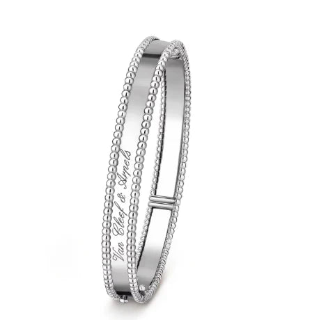 [Regal JewelsCLOVER BRACELET