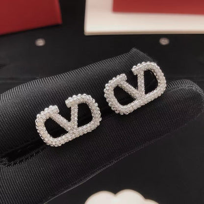 [Regal Jewels]Top-of-the-range crystal earrings