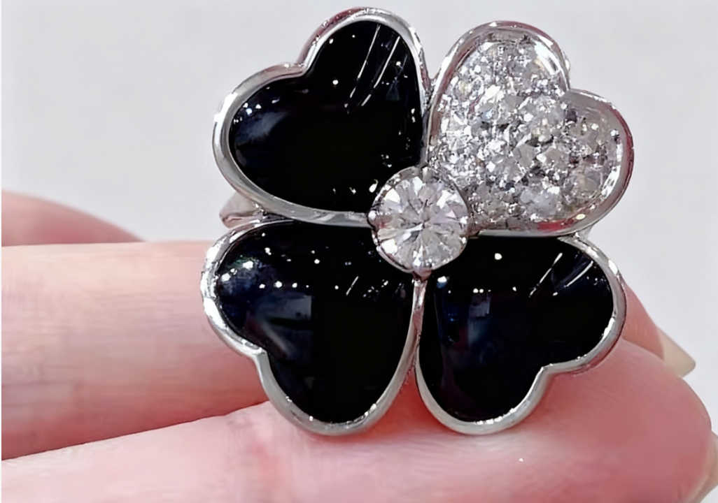 [Regal Jewels]Heart-Shaped Four-Leaf Clover Ring