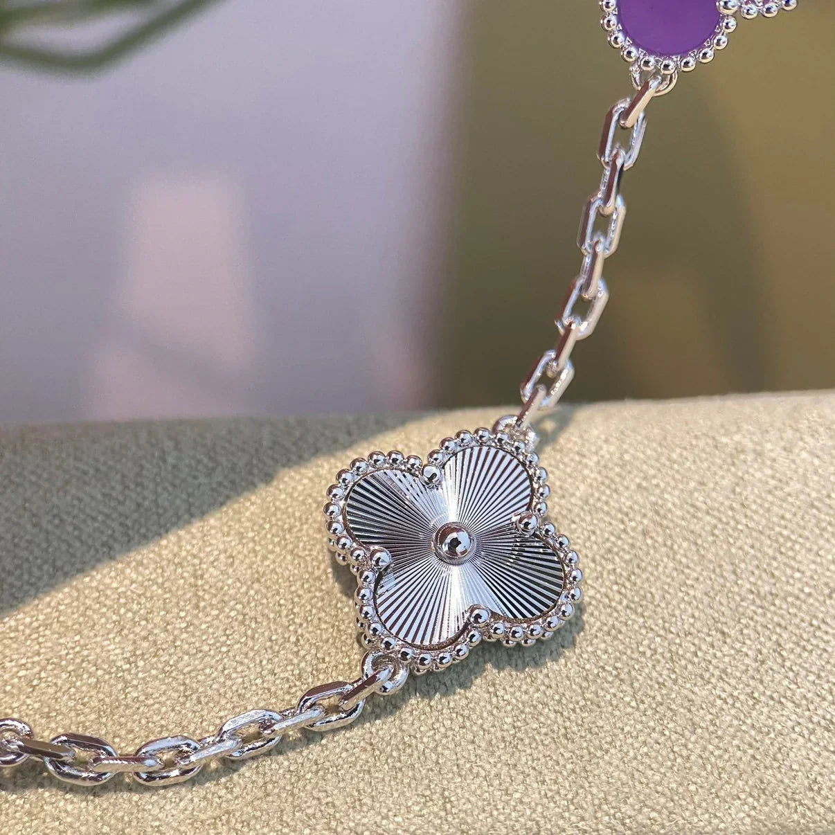 [Regal Jewels]CLOVER 5 MOTIF VIOLET BRACELET COLLECTION