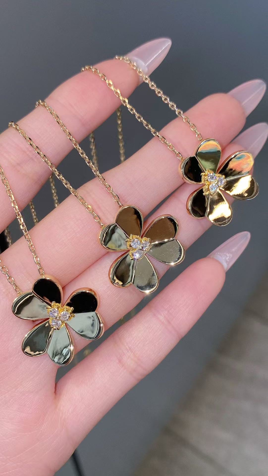 [Regal Jewels]FRIVOLE GOLD FLOWER NECKLACE2