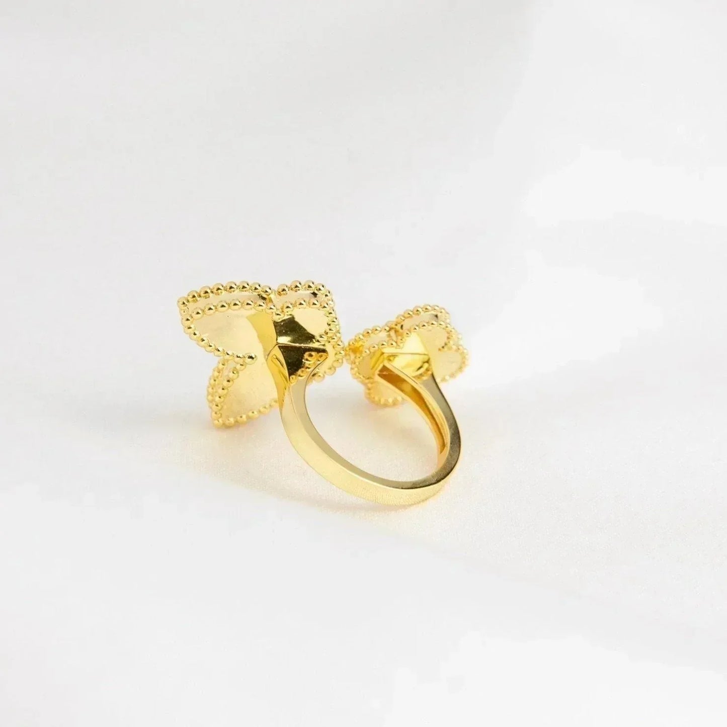 [Regal Jewels]LUCKY BETWEEN THE FINGER RING