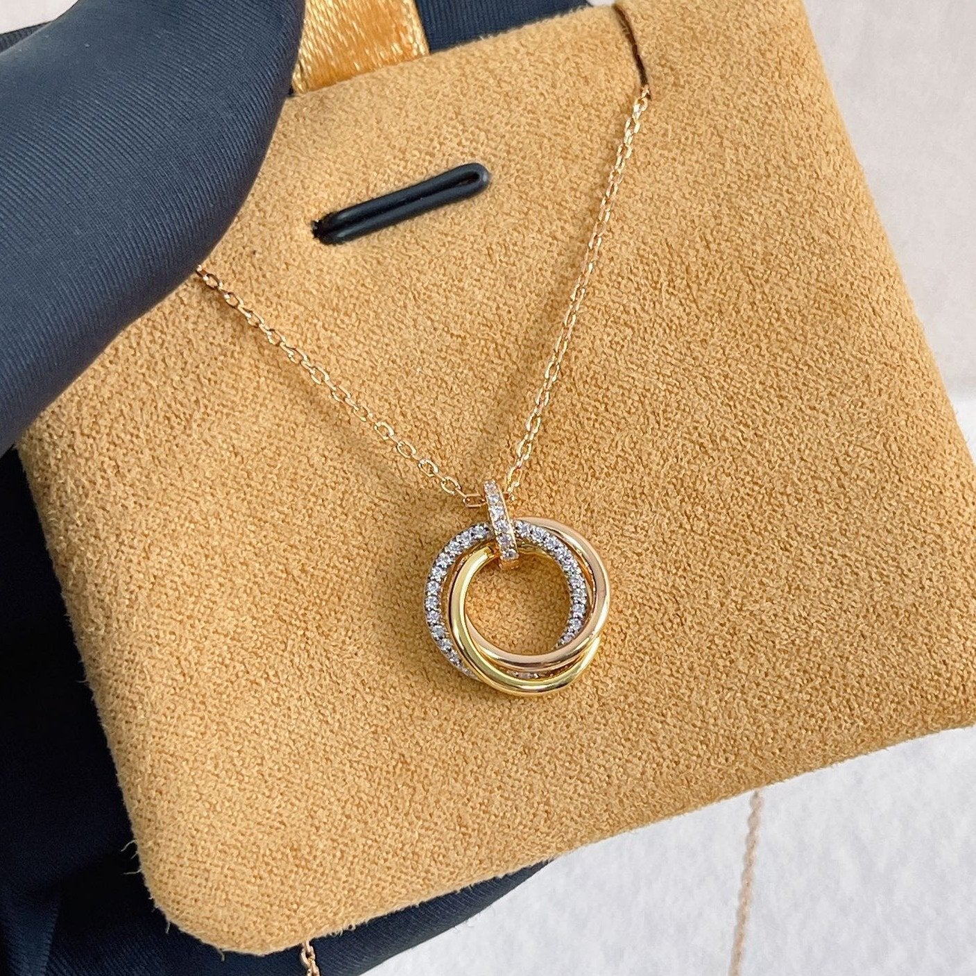 [Regal Jewels]TRINITY NECKLACE SILVER GOLD PINK GOLD DIAMONDS