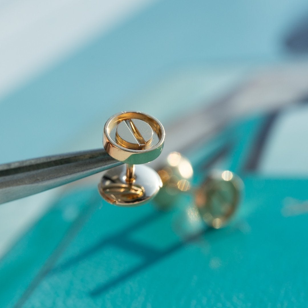[Regal Jewels]LOVE EARRINGS PINK GOLD 10MM