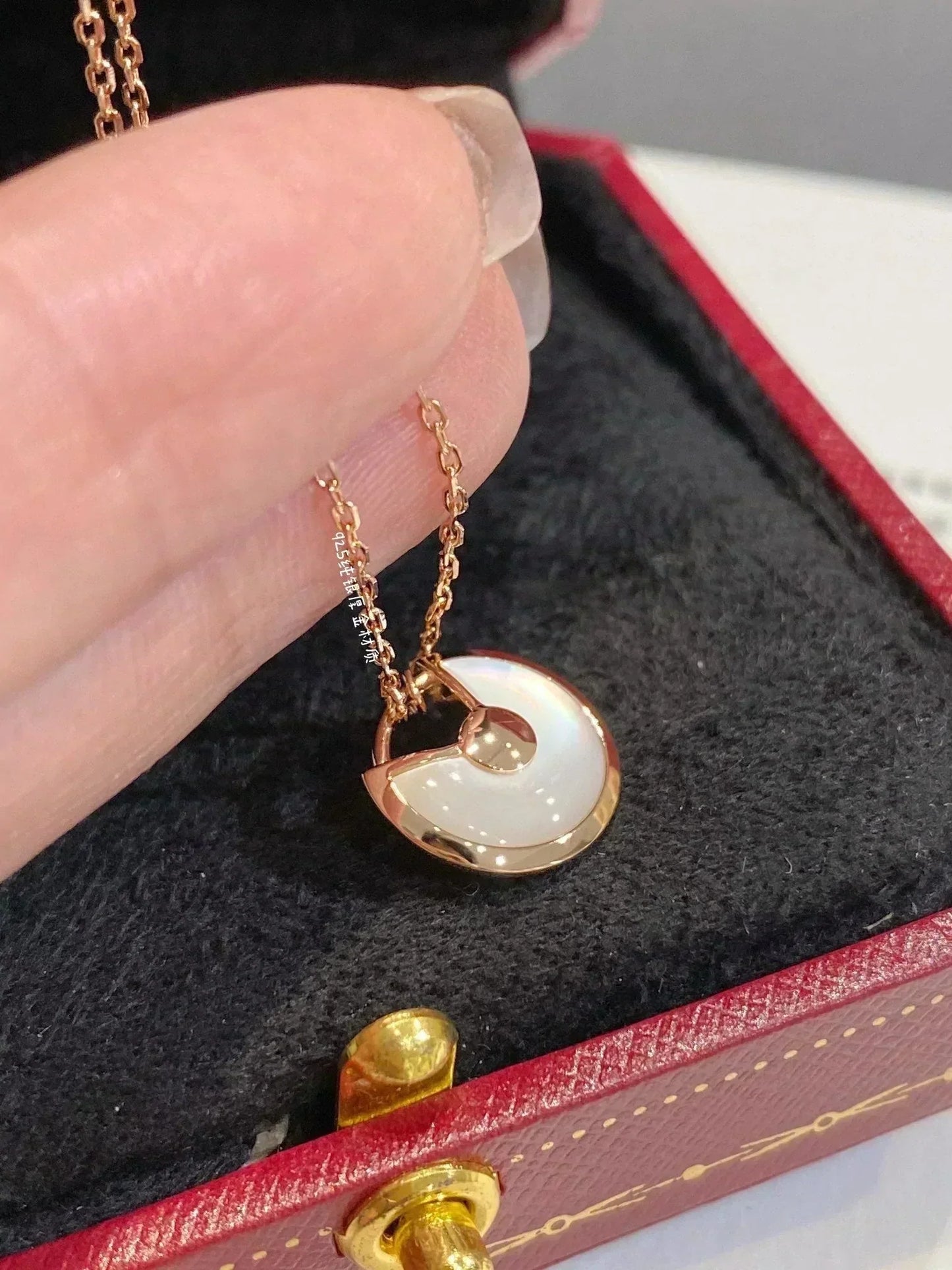 [Regal Jewels]AMULETTE ROSE GOLD MOP NECKLACE