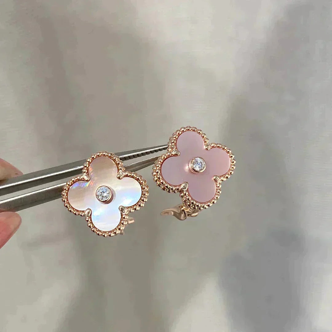 [Regal Jewels]CLOVER MEDIUM 1 MOTIFS  PINK MOP DIAMOND EARRINGS
