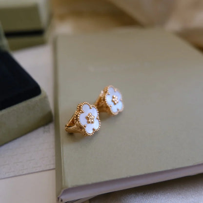 [Regal Jewels]LUCKY WHITE MOP EARRINGS