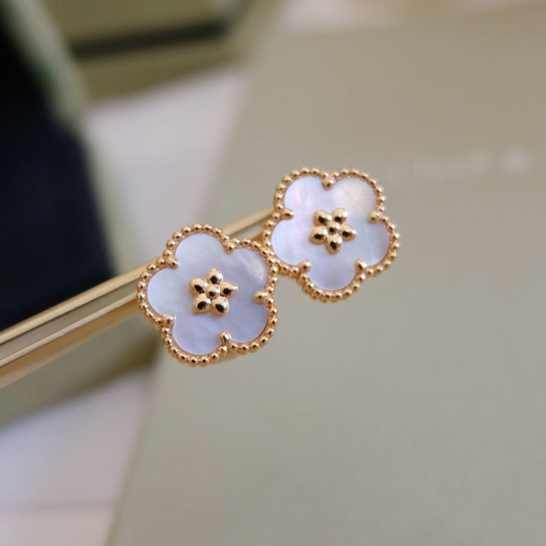 [Regal Jewels]LUCKY PINK GOLD WHITE MOP EARRINGS