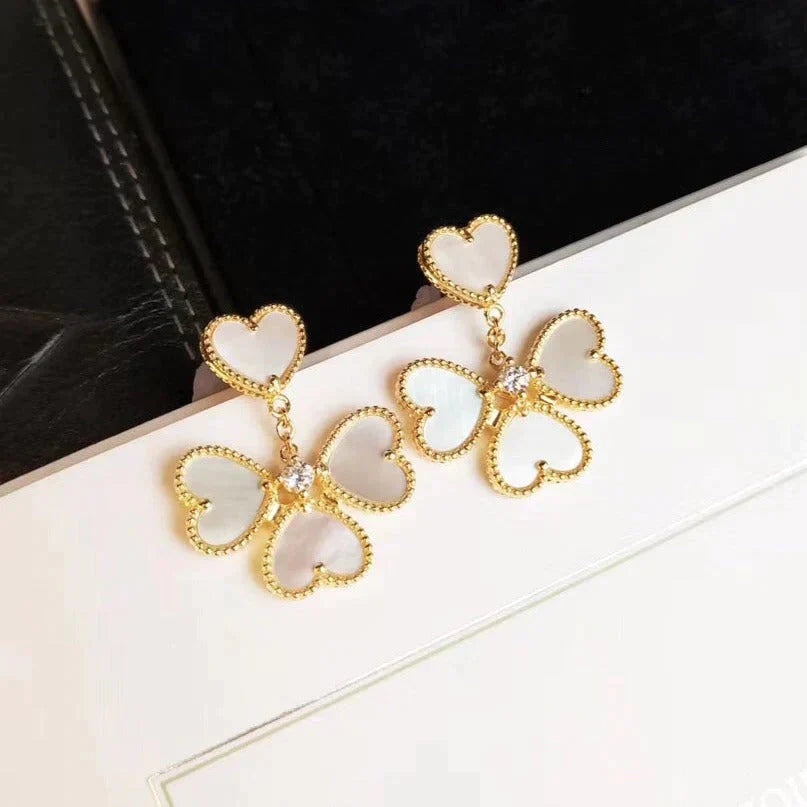[Regal Jewels]CLOVER SWEET WHITE MOP EARRINGS
