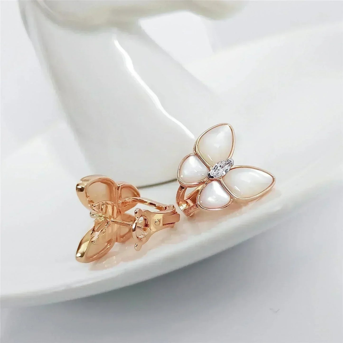 [Regal Jewels]BUTTERFLY MOP DIAMOND EARRINGS
