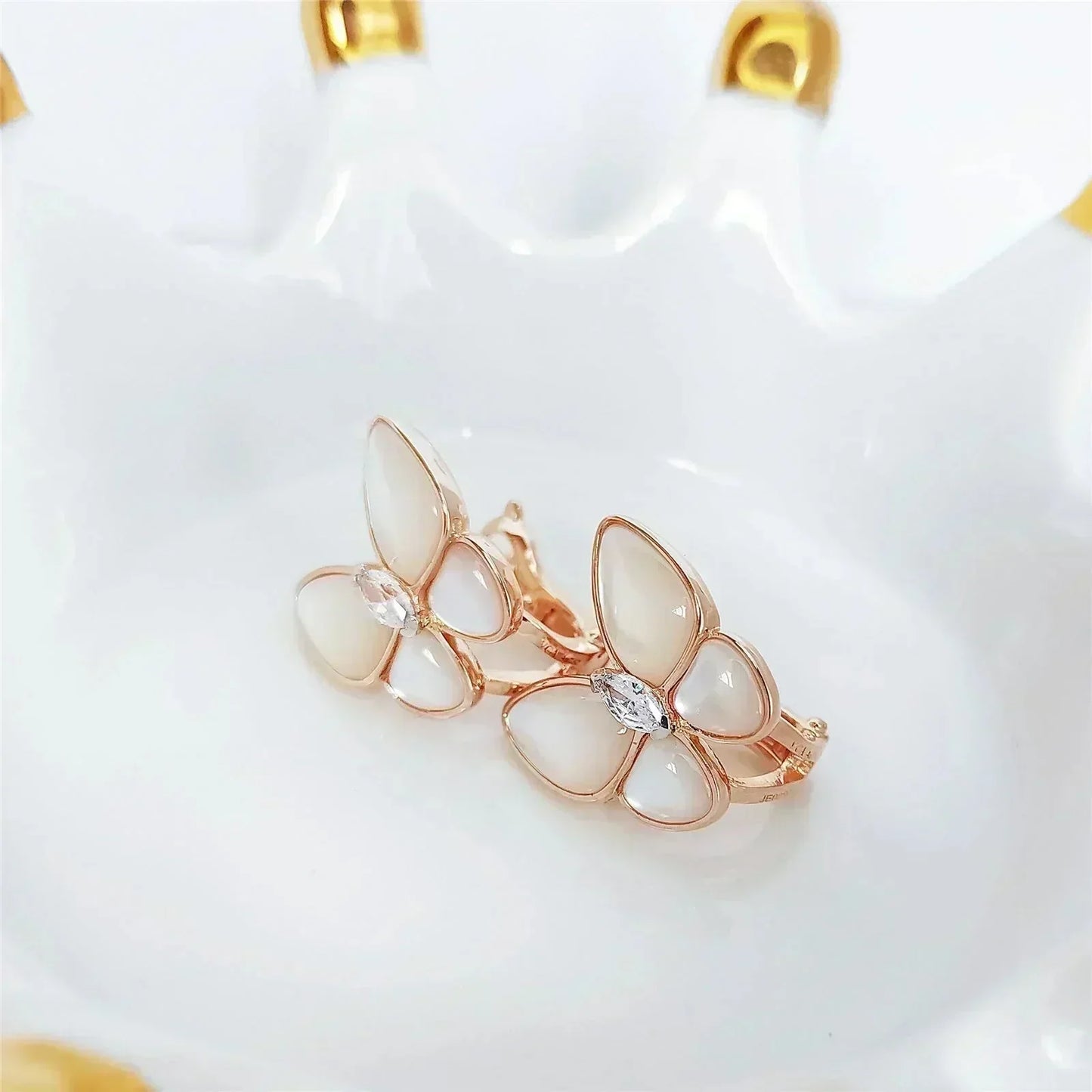 [Regal Jewels]BUTTERFLY MOP DIAMOND EARRINGS