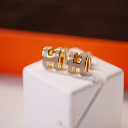 [Regal Jewels]MINI POP H GOLD EARRINGS GREY