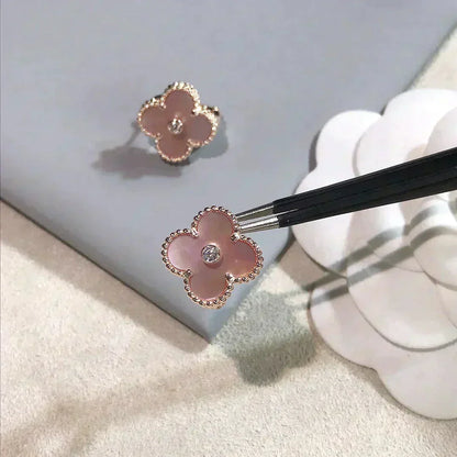 [Regal Jewels]CLOVER MEDIUM 1 MOTIFS  PINK MOP DIAMOND EARRINGS
