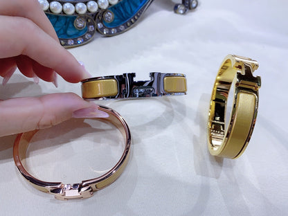 [Regal Jewels]H CHAMPAGNE BRACELET