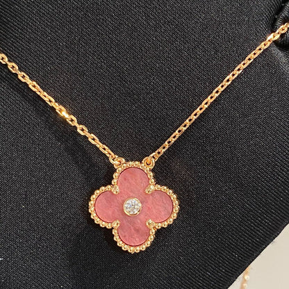 [Regal Jewels]CLOVER 15MM DIAMOND RHODONITE NECKLACE