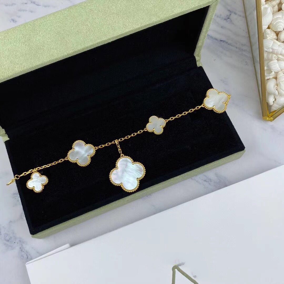 [Regal Jewels]MAGIC CLOVER MOP GOLD BRACELET 5 MOTIFS
