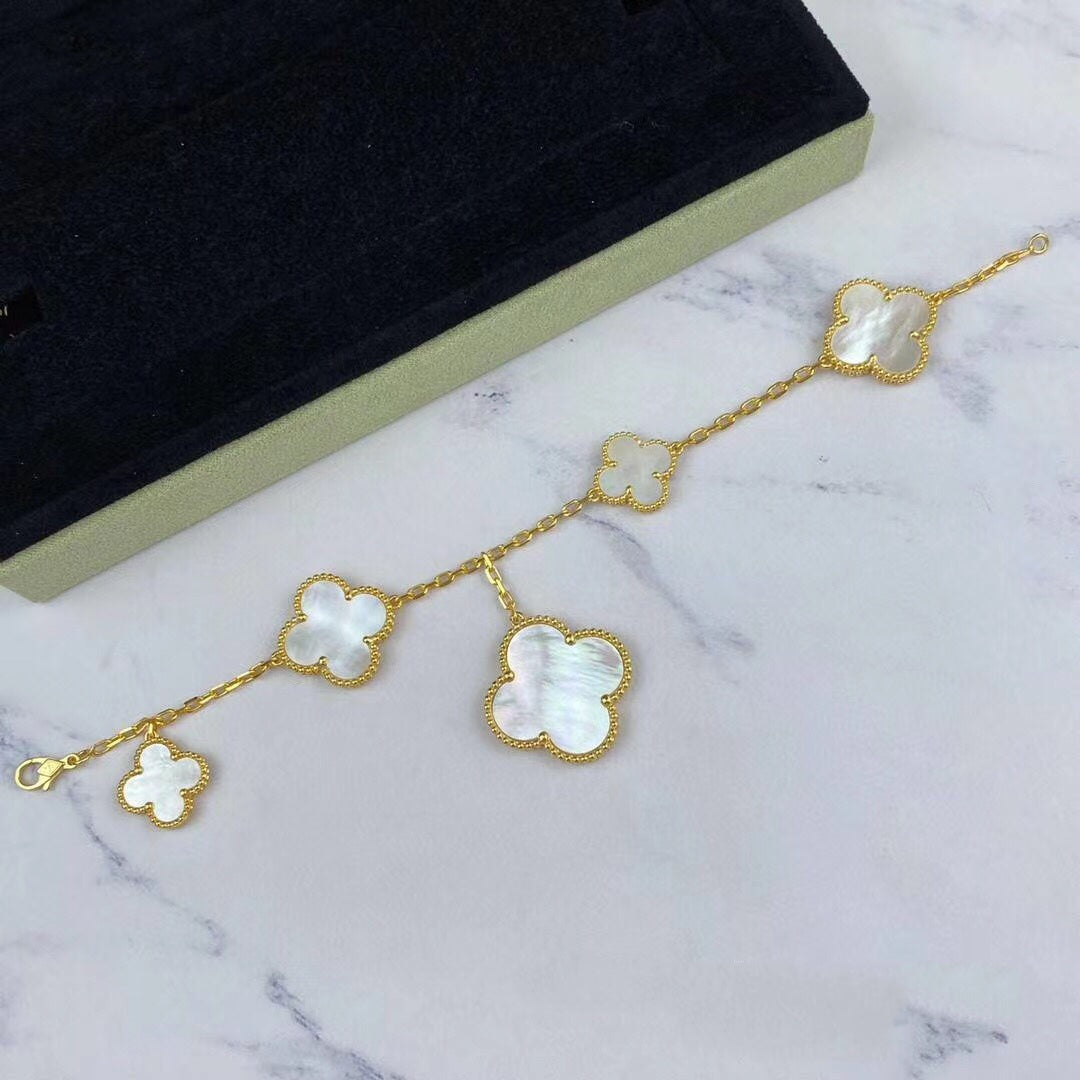 [Regal Jewels]MAGIC CLOVER MOP GOLD BRACELET 5 MOTIFS