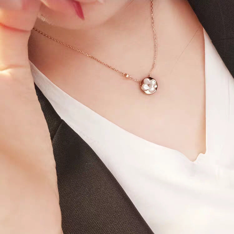[Regal Jewels]SUN MOP GOLD 1 DIAMOND NECKLACE
