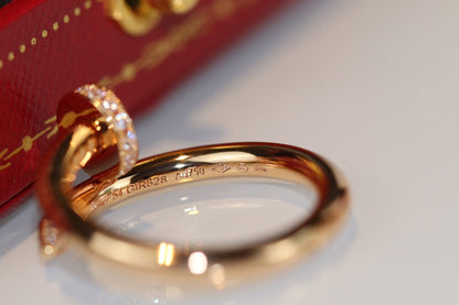 [Regal Jewels]Size 7 ring with real gold and diamonds