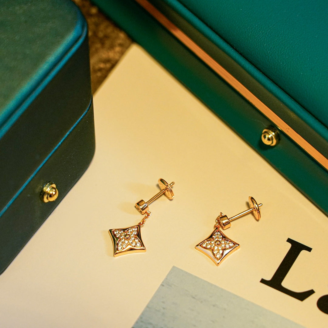 [Regal Jewels]STAR DIAMONDS EARRINGS GOLD
