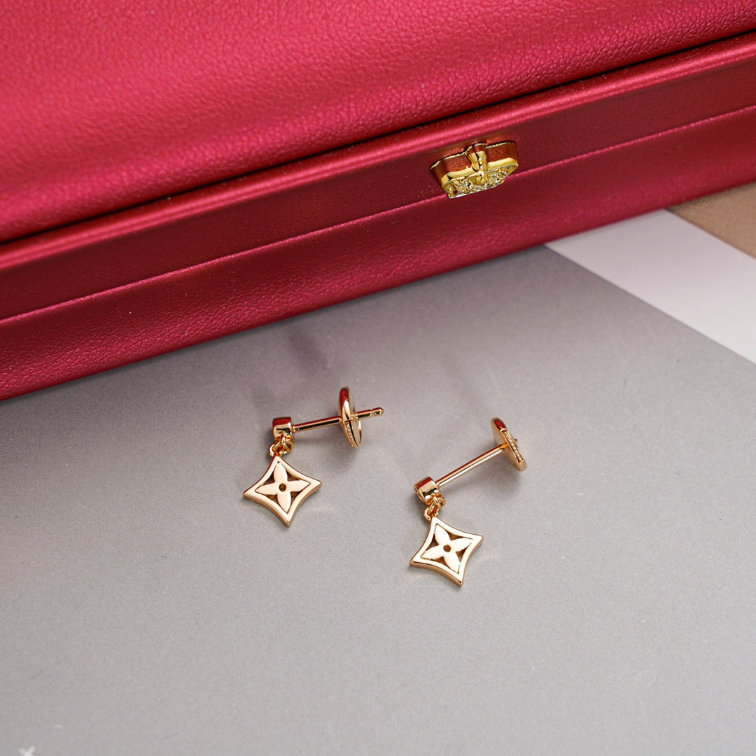 [Regal Jewels]STAR EARRINGS GOLD