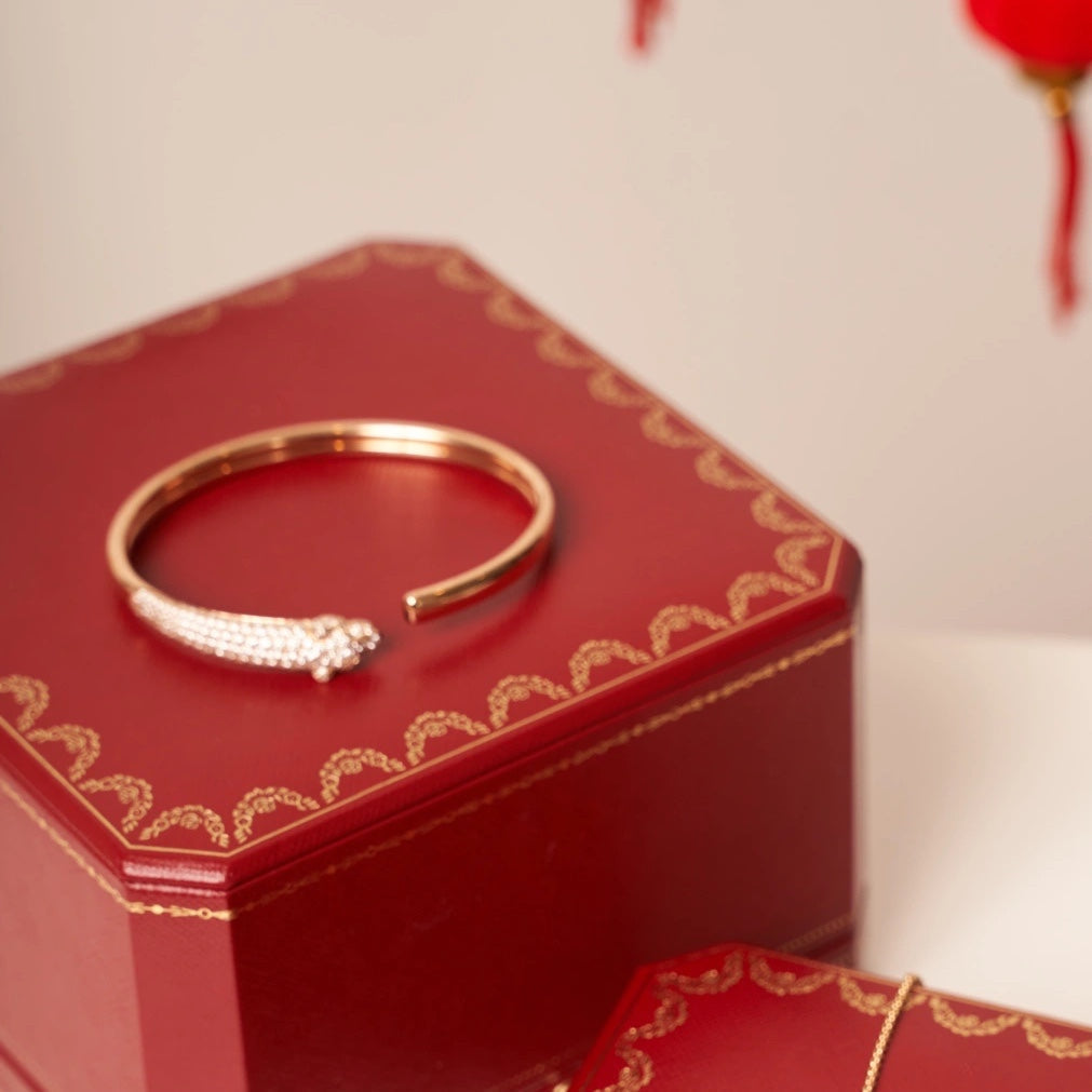 [Regal Jewels]PANTHERE ROSE GOLD DIAMOND OPEN BRACELET