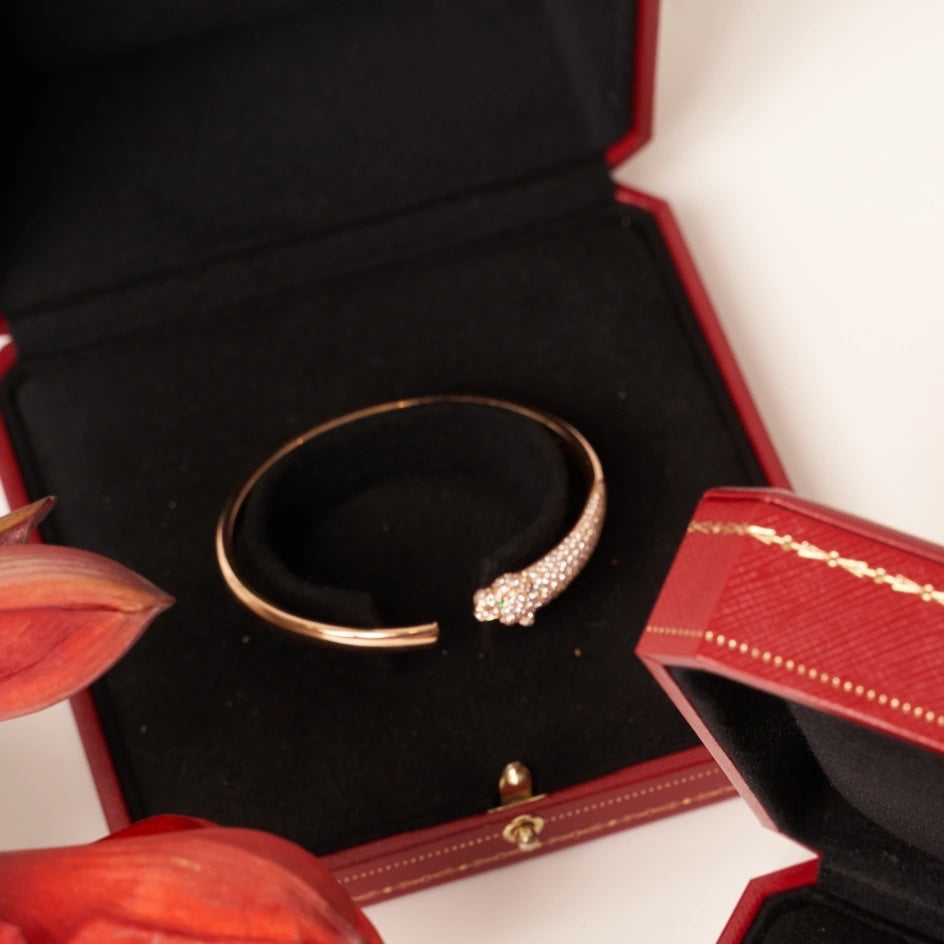 [Regal Jewels]PANTHERE ROSE GOLD DIAMOND OPEN BRACELET