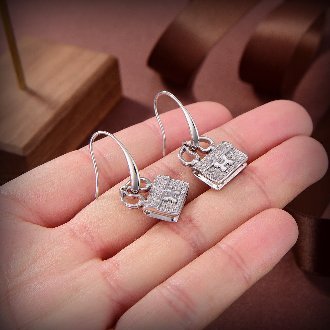 [Regal Jewels]KELLY DIAMOND EARRINGS
