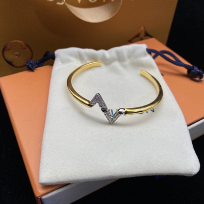 [Regal Jewels]VOLTE UPSITE DOWN DIAMOND GOLD OPEN BRACELET