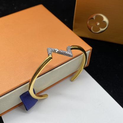 [Regal Jewels]VOLTE UPSITE DOWN DIAMOND GOLD OPEN BRACELET