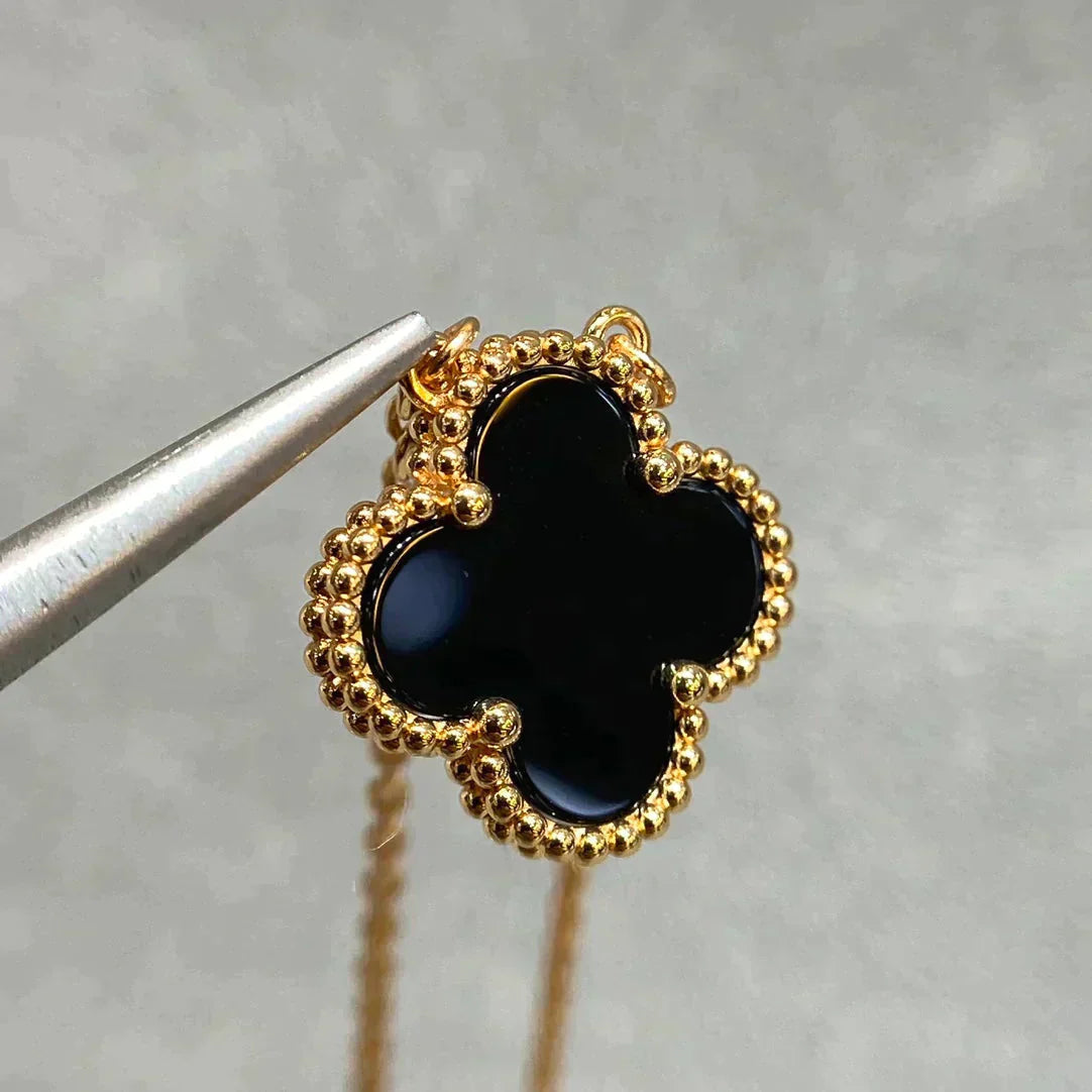 [Regal Jewels]CLOVER 15MM BLACK ONYX SINGLE FLOWER NECKLACE