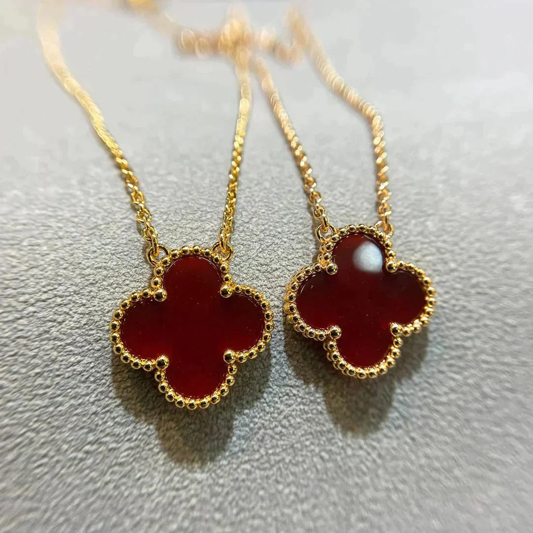 [Regal Jewels]CLOVER 15MM CARNELIAN SINGLE FLOWER NECKLACE
