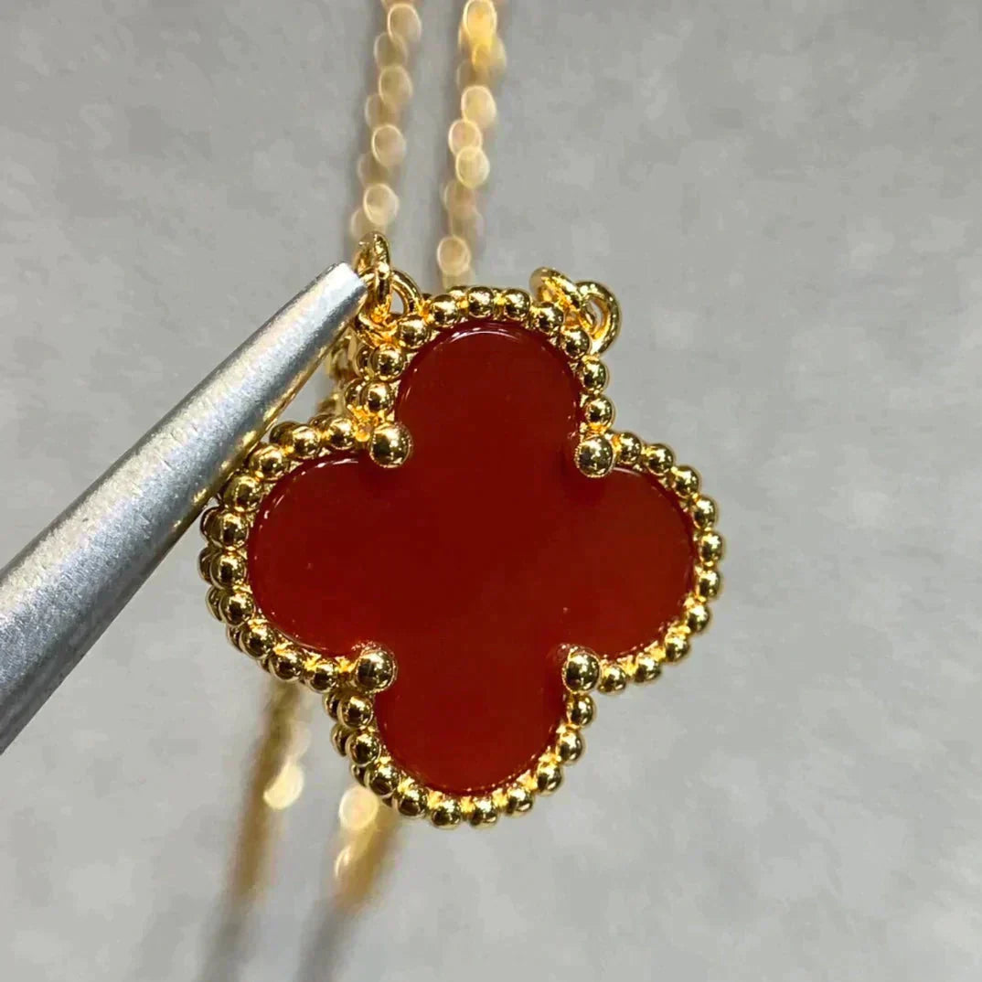 [Regal Jewels]CLOVER 15MM CARNELIAN SINGLE FLOWER NECKLACE