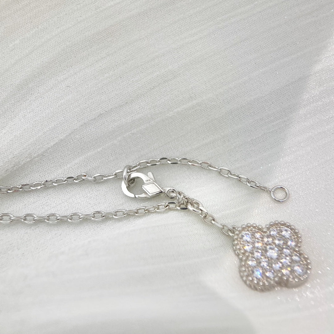 [Regal Jewels]CLOVER 5 MOTIFS SILVER DIAMONDS NECKLACE