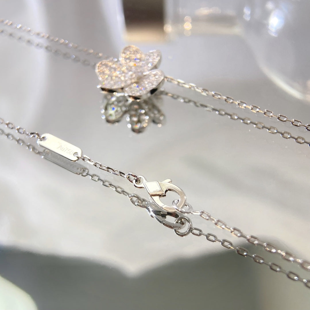 [Regal Jewels]FLOWER DIAMOND NECKLACE