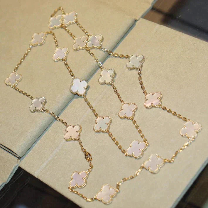 [Regal Jewels]CLOVER 20 MOTIFS WHITE MOP NECKLACE