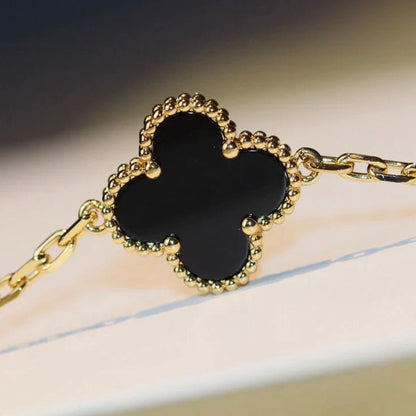 [Regal Jewels]CLOVER 20 MOTIFS ONYX NECKLACE