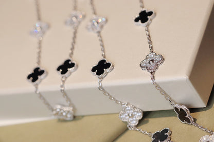 [Regal Jewels]CLOVER 20 MOTIFS ONYX DIAMOND SILVER