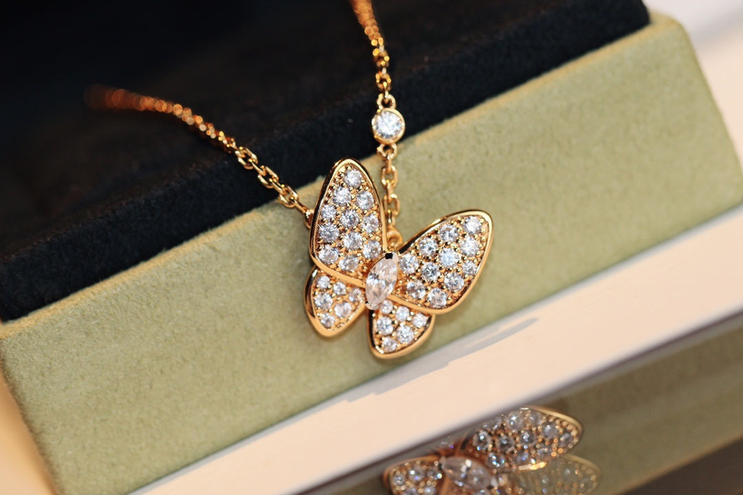 [Regal Jewels]BUTTERFLY DIAMOND NECKLACE