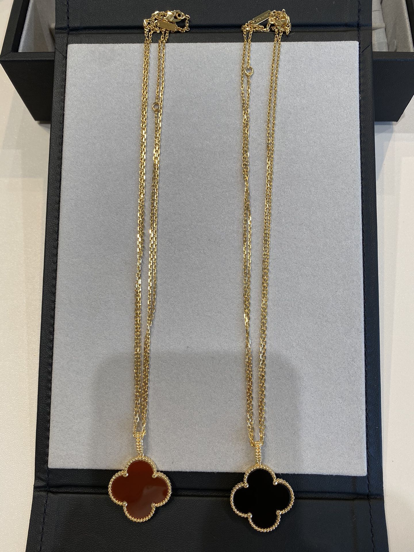 [Regal Jewels]CLOVER 25MM NECKLACE GOLD CARNELIAN
