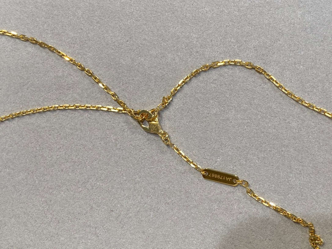 [Regal Jewels]CLOVER 25MM NECKLACE GOLD CARNELIAN