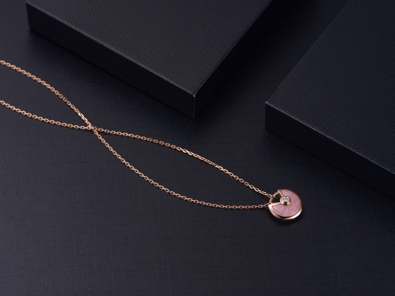 [Regal Jewels]AMULETTE ROSE GOLD PINK MOP NECKLACE