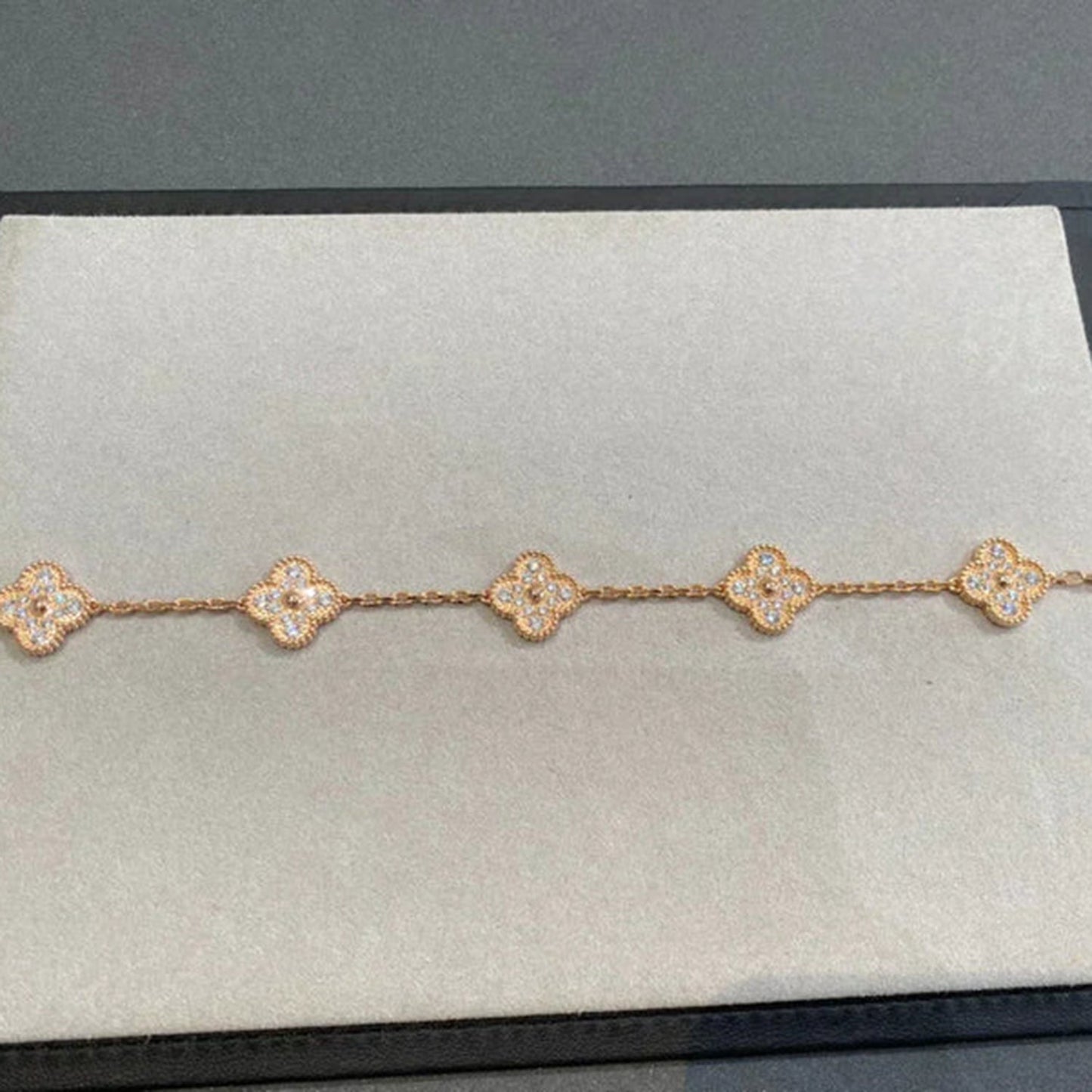 [Regal Jewels]CLOVER 5 MOTIFS  FULL DIAMOND BRACELET