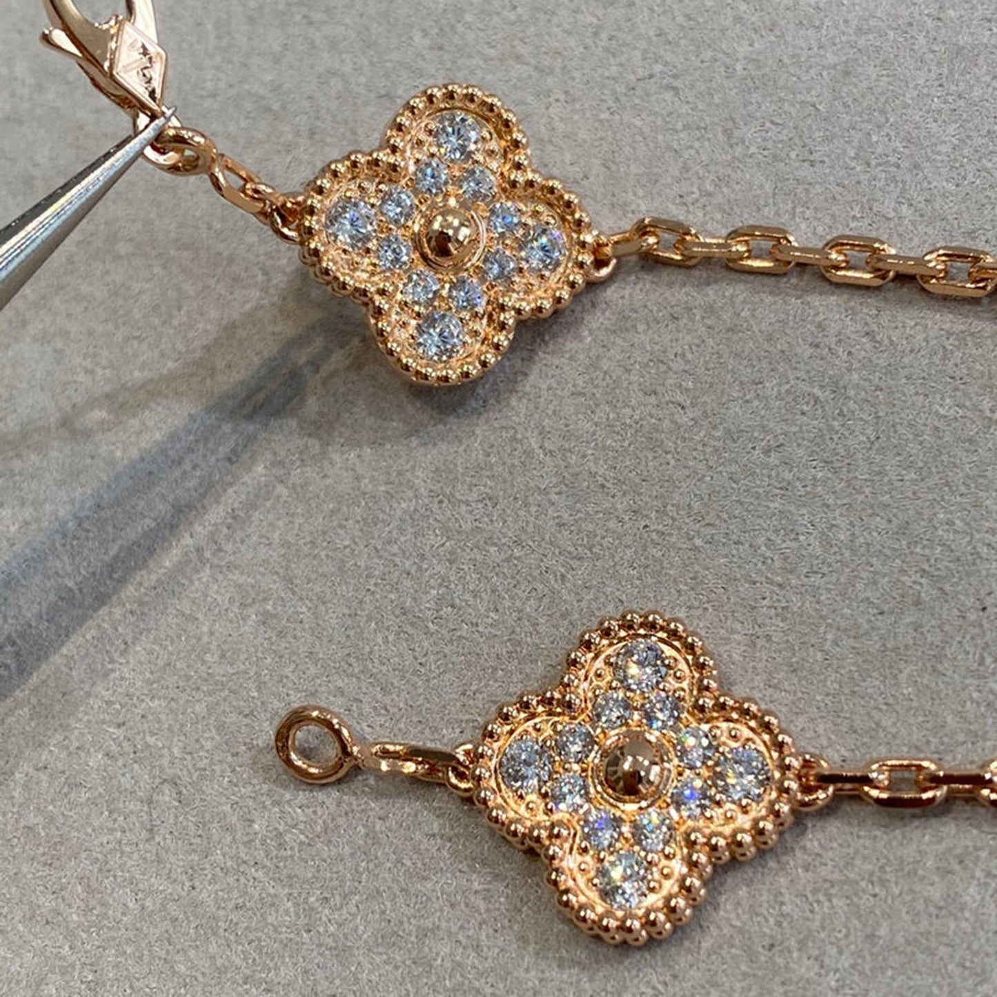 [Regal Jewels]CLOVER 5 MOTIFS  FULL DIAMOND BRACELET
