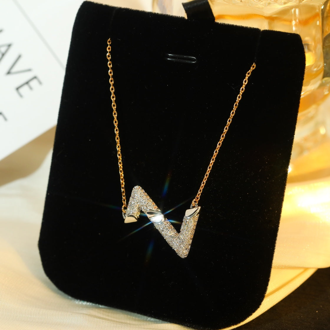 [Regal Jewels]VOLT SILVER DIAMOND PEDANT NECKLACE