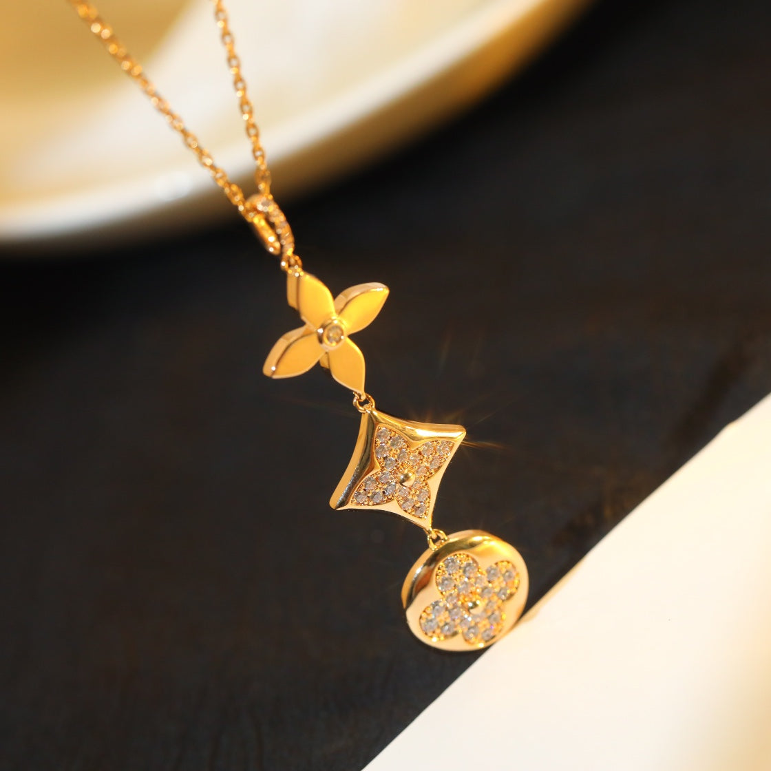 [Regal Jewels]STAR AND SUN DIAMOND PINK GOLD NECKLACE