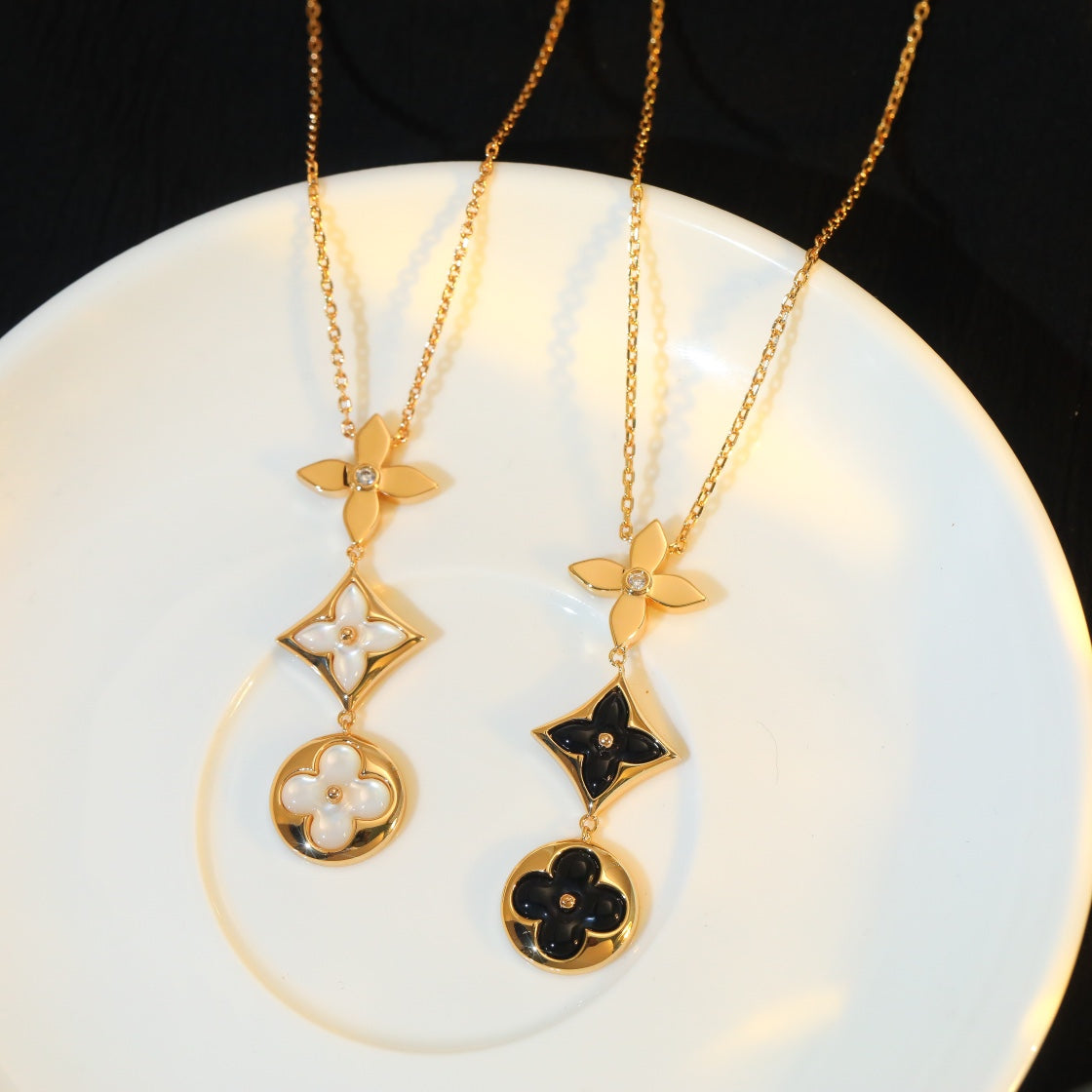 [Regal Jewels]STAR AND SUN ONYX PINK GOLD NECKLACE