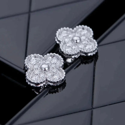 [Regal Jewels]CLOVER 1 MOTIFS DIAMOND STUD EARRINGS SILVER