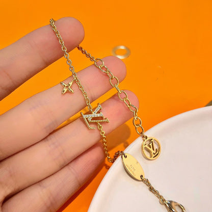 [Regal Jewels]LOGO STAR MOTIF GOLD BRACELET