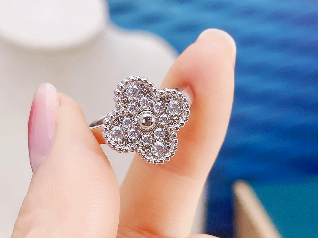 [Regal Jewels]CLOVER DIAMOND RING